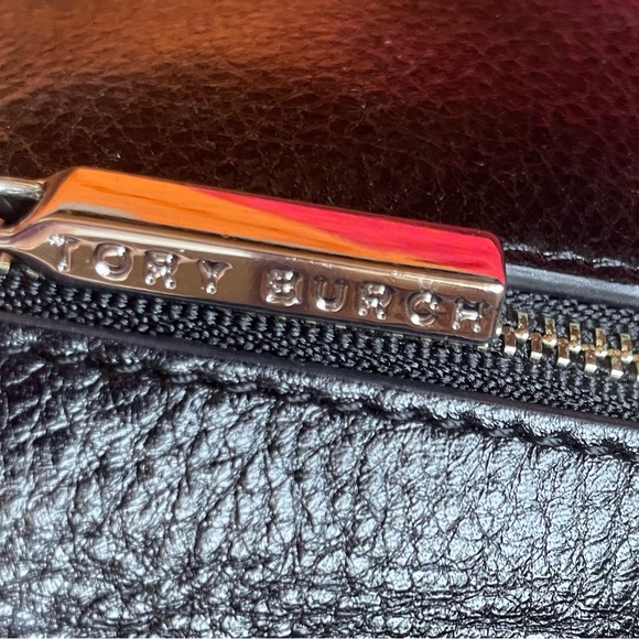 Authentic Tory Burch genuine leather handbag
With silver hardware! - Picture 3 of 13